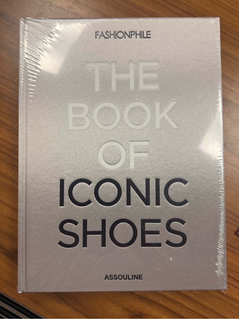 'The Book of Iconic Shoes' - Silver Hardcover